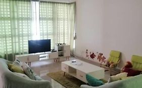 Cozy Homestay Desaru Vacation Bungalow - 10 Pax